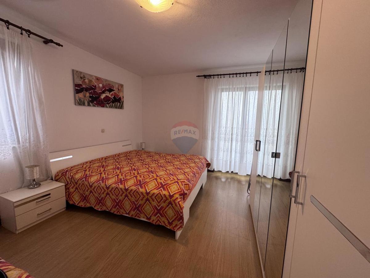 Casa Malinska, Malinska-Dubašnica, 332m2