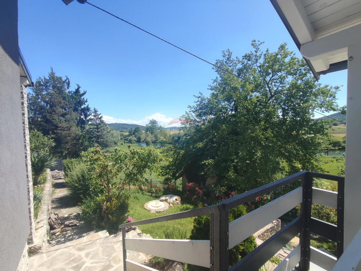 Casa Cerovac Vukmanićki, Karlovac - Okolica, 68m2