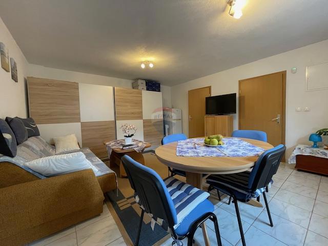 Appartamento Klenovica, Novi Vinodolski, 82m2
