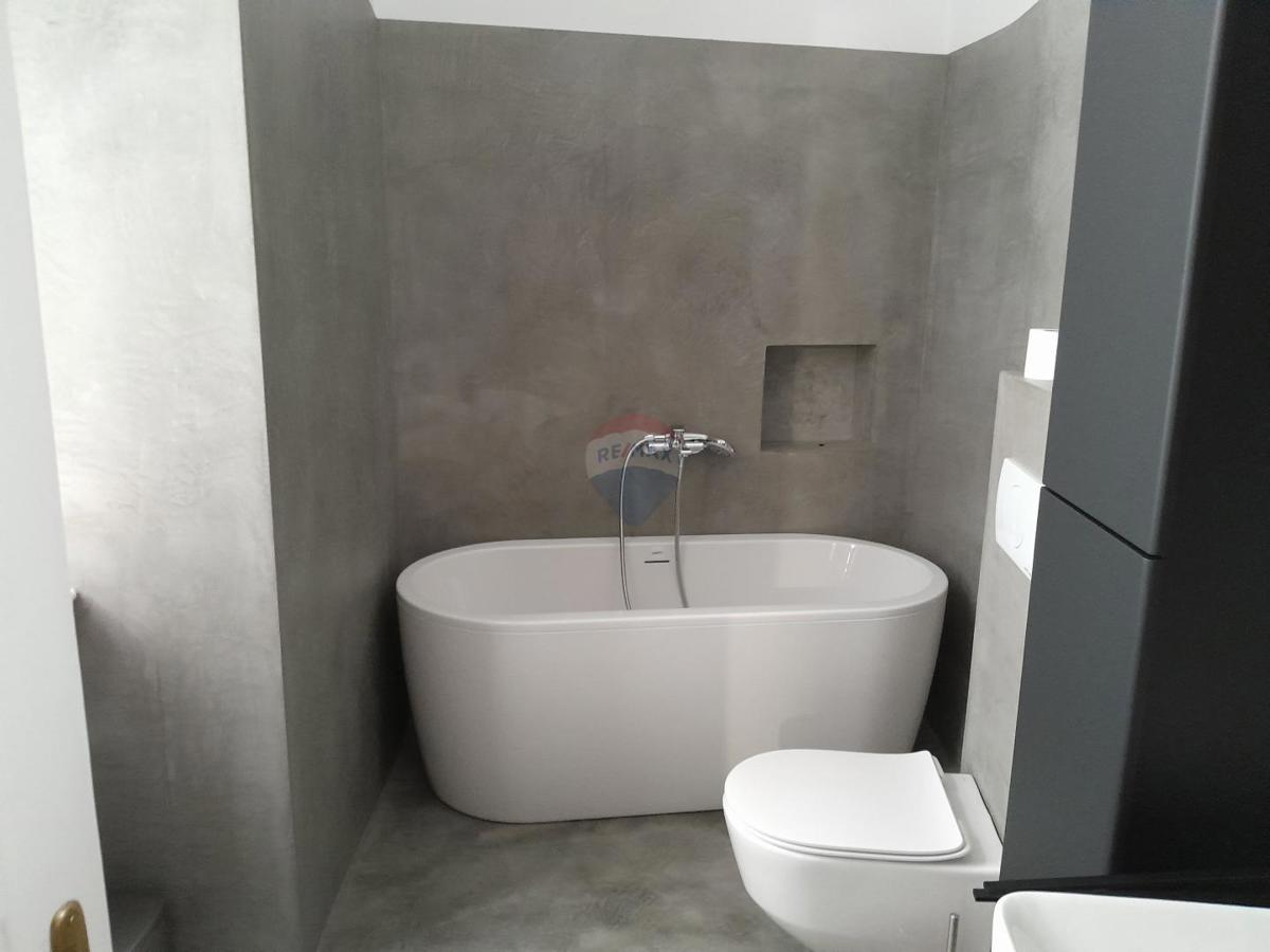Appartamento Arsenal, Pula, 147,27m2