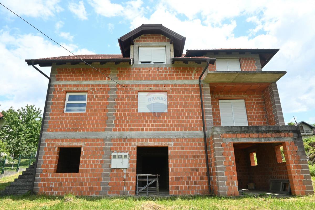 Casa Vugrovec Donji, Sesvete, 335m2
