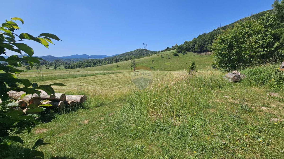 Terreno edificabile Mrkopalj, 7.901m2