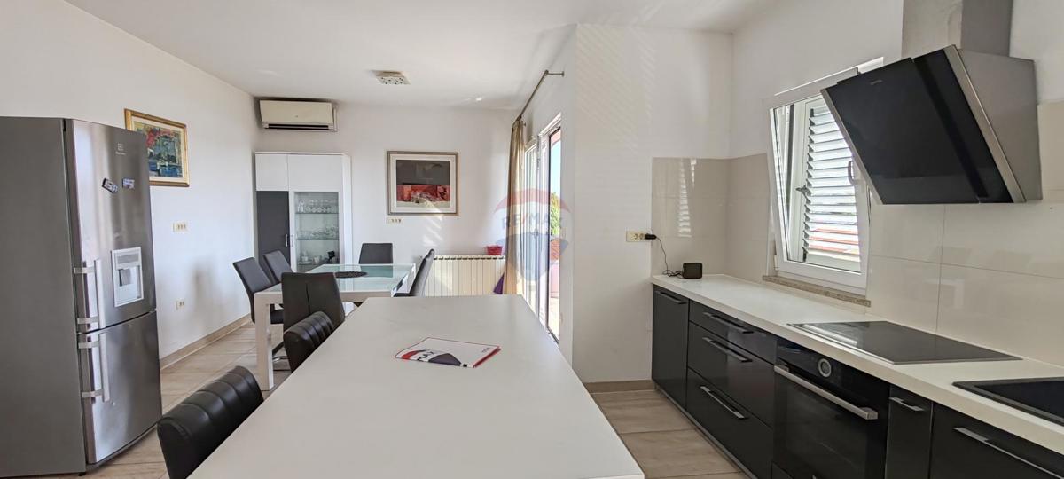 Appartamento Barbat na Rabu, Rab, 95m2