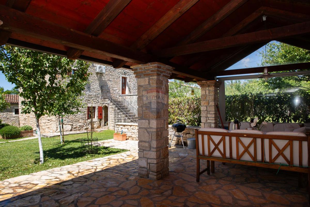 ISTRA, KANFANAR - Bellissima Casa in Pietra Istriana Autentica