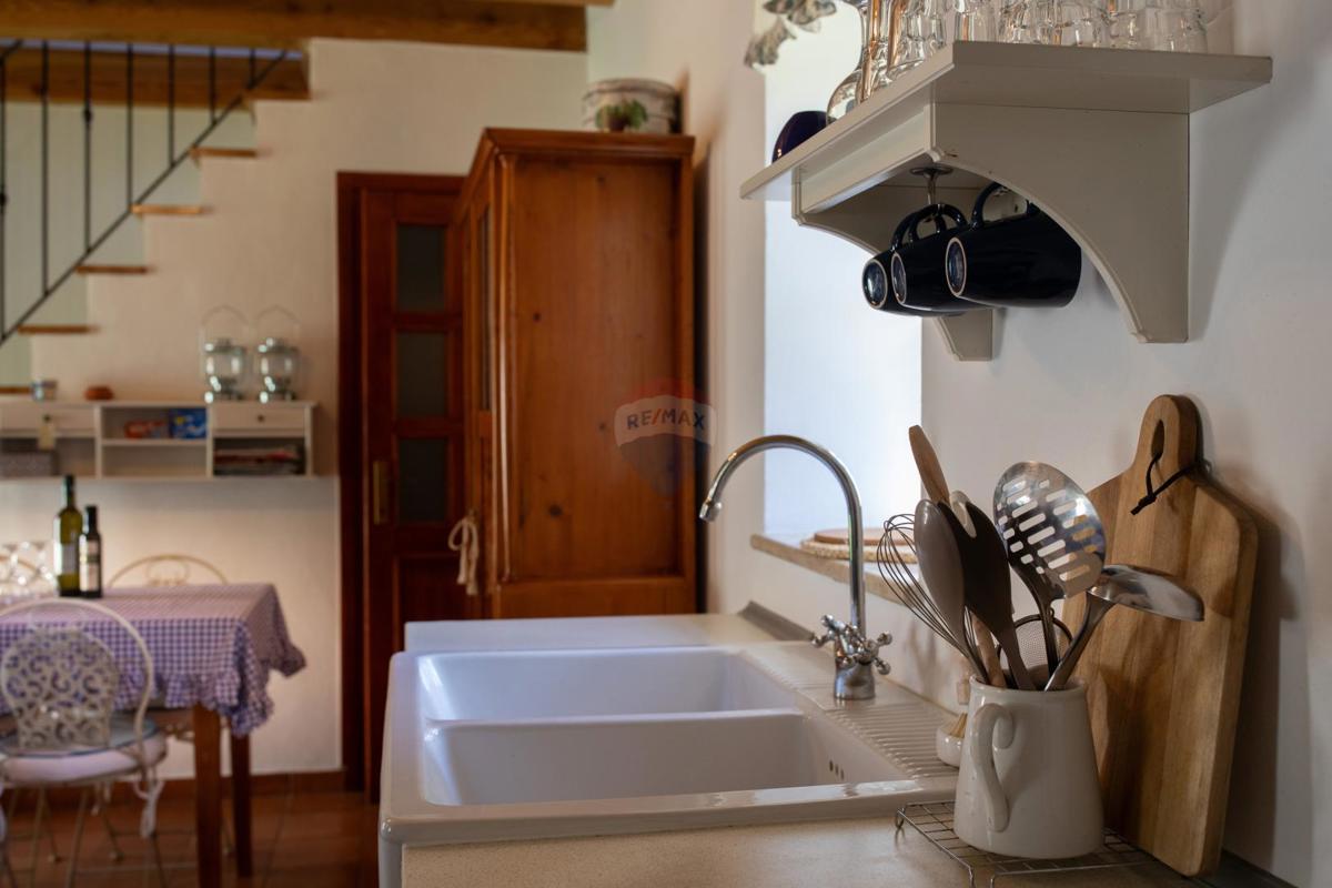 ISTRA, KANFANAR - Bellissima Casa in Pietra Istriana Autentica