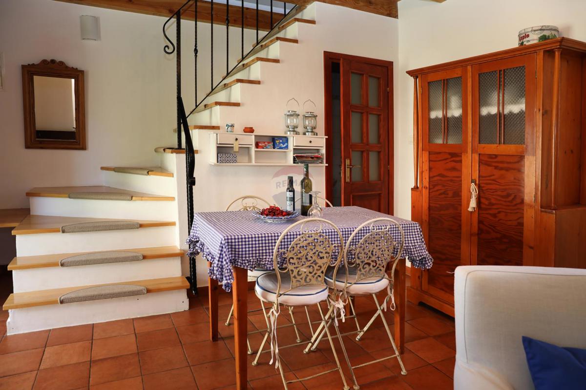 ISTRA, KANFANAR - Bellissima Casa in Pietra Istriana Autentica