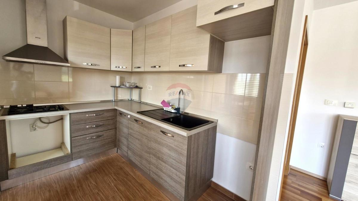Appartamento Šijana, Pula, 73,76m2