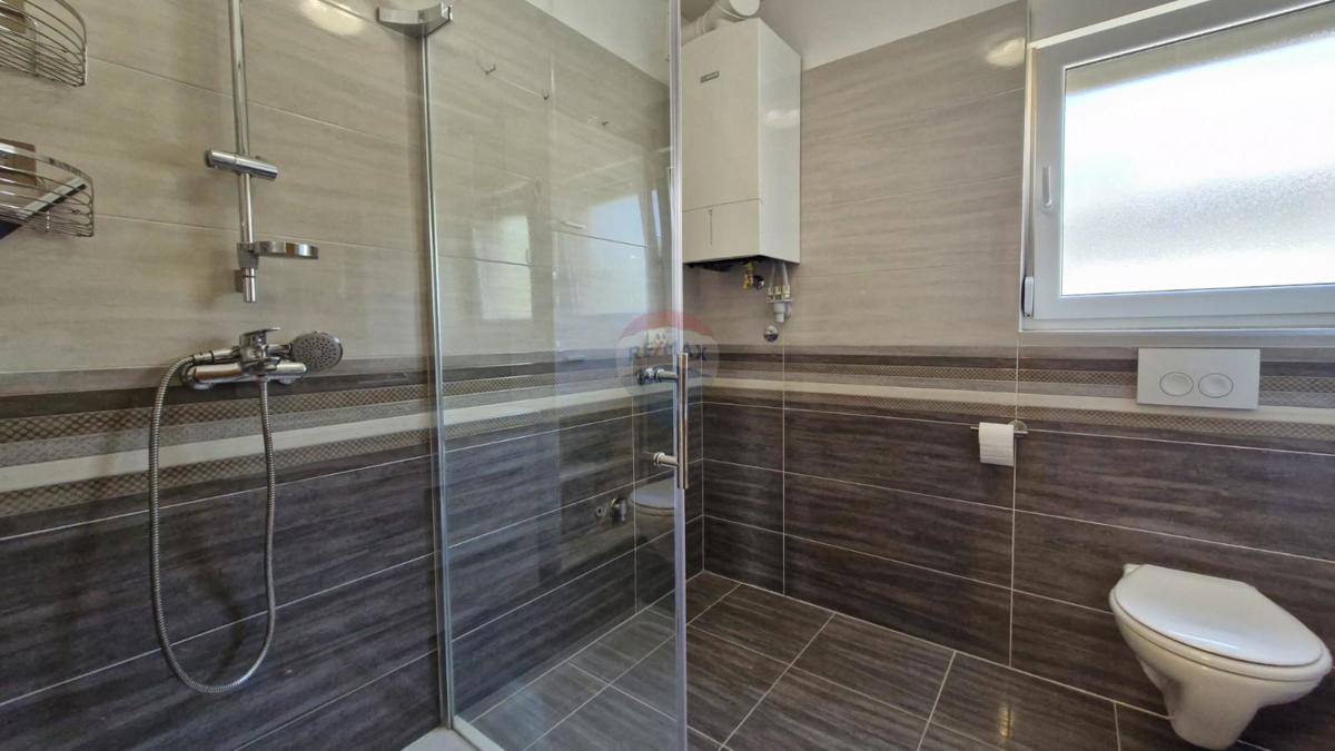Appartamento Šijana, Pula, 73,76m2