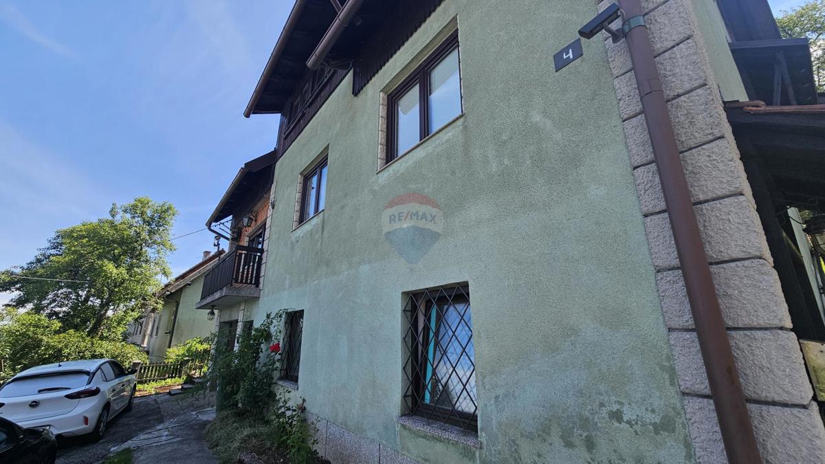 Casa Divjake, Skrad, 260m2