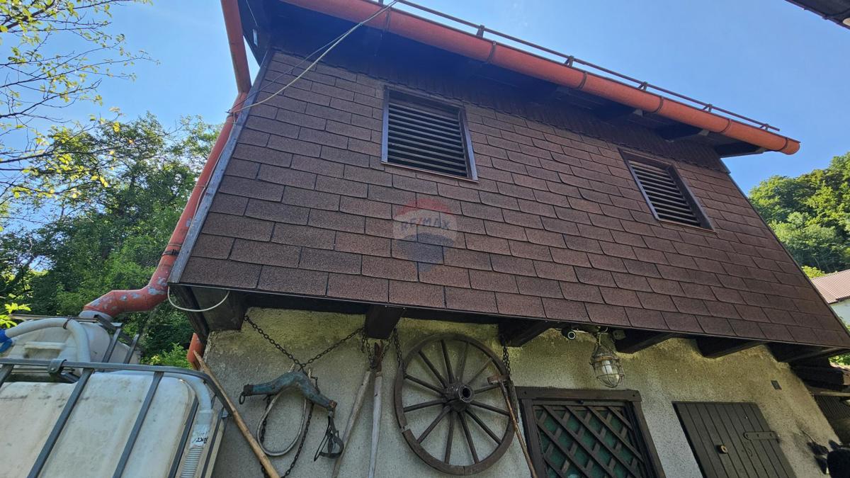 Casa Divjake, Skrad, 260m2