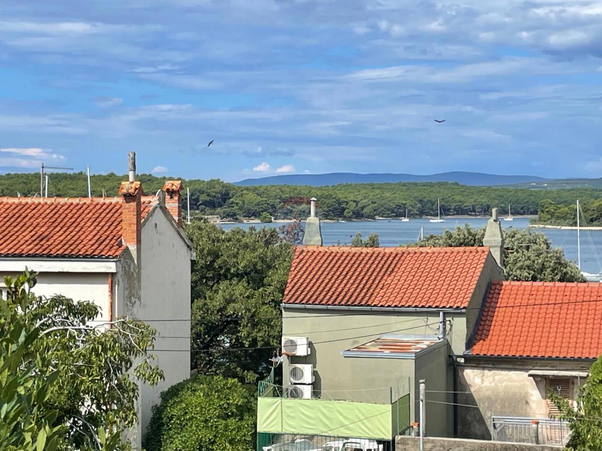 Isola di KRK - PUNAT, AFFASCINANTE CASA IN PIETRA - A 100 m DAL MARE!