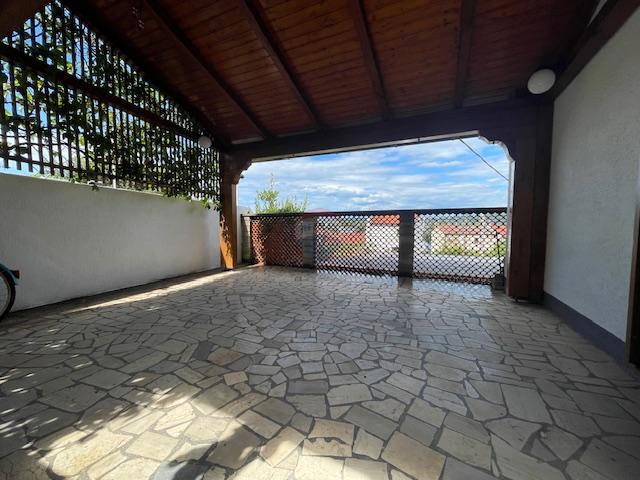 Isola di KRK - PUNAT, AFFASCINANTE CASA IN PIETRA - A 100 m DAL MARE!