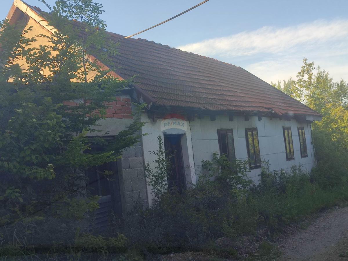 Casa Kunić, Plaški, 80m2