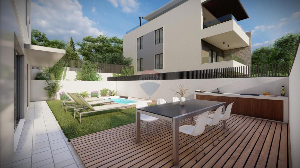 Appartamento Ika, Opatija - Okolica, 204m2