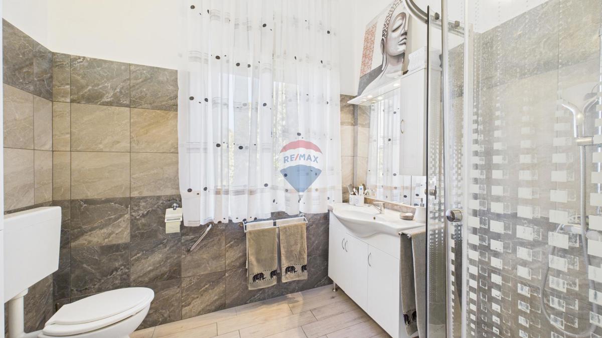 Pola, centro – Appartamento in villa austro-ungarica