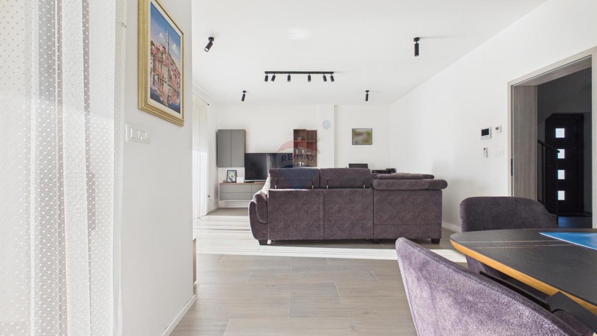 Casa Rovinjsko Selo, Rovinj, 200m2