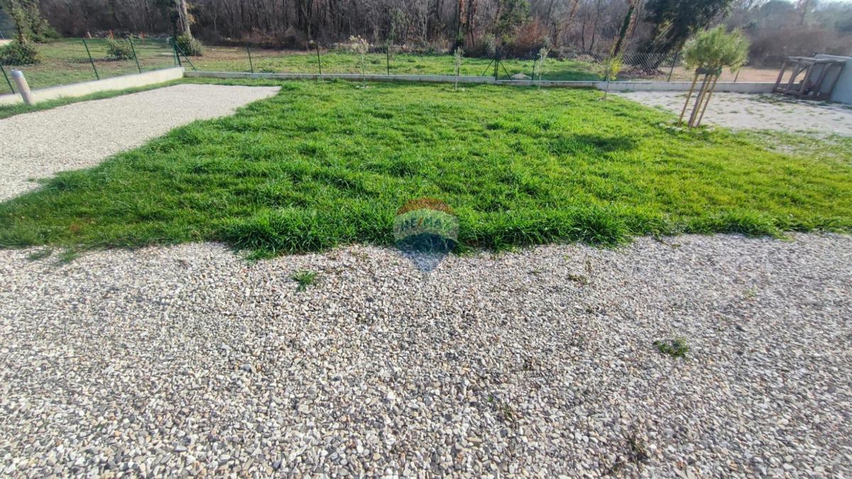 Terreno non edificabile Peroj, Vodnjan, 405m2