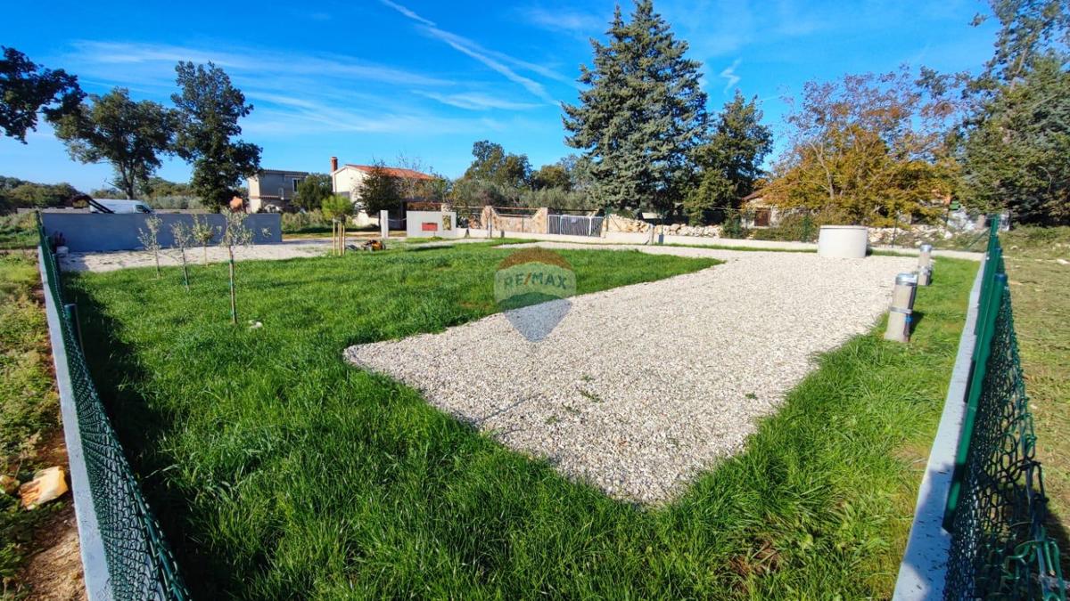 Terreno non edificabile Peroj, Vodnjan, 405m2