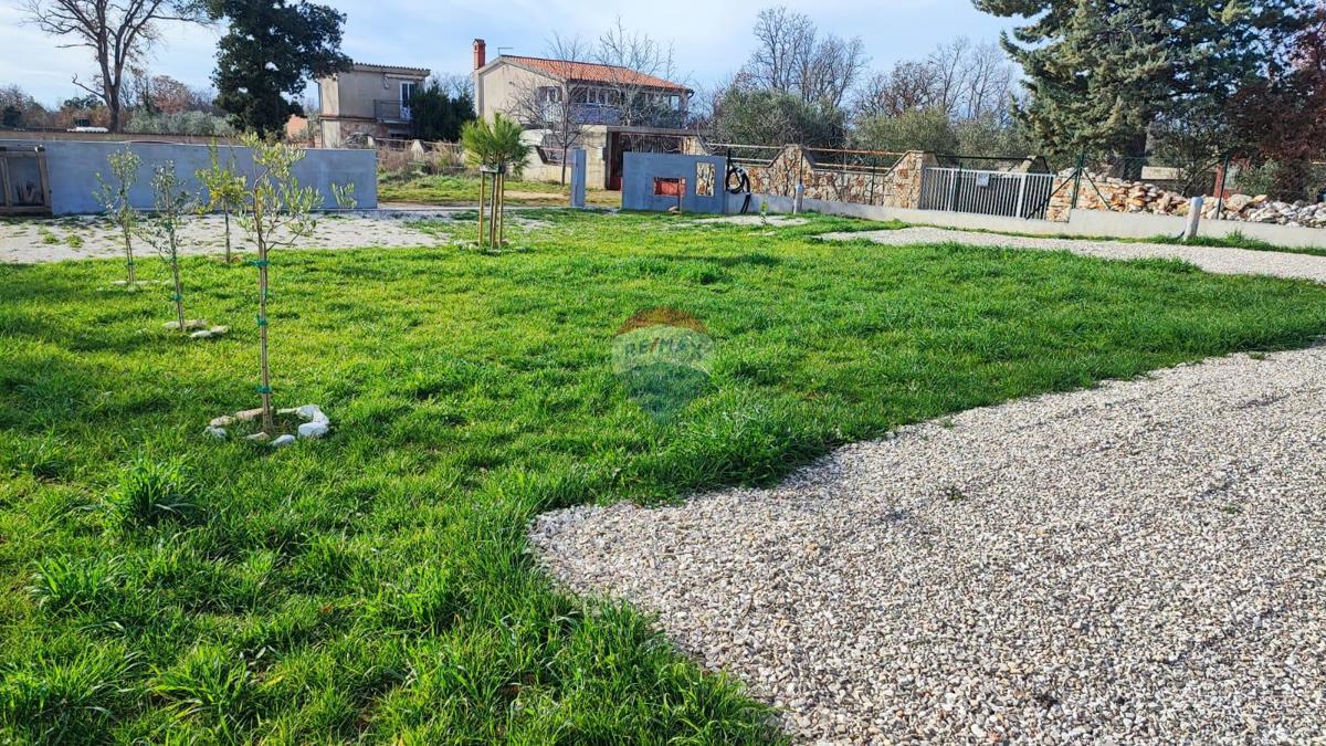 Terreno non edificabile Peroj, Vodnjan, 405m2