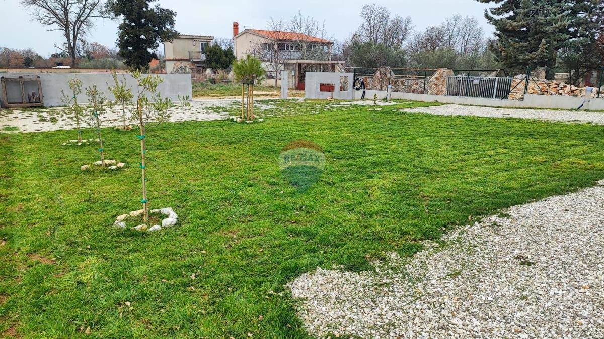 Terreno non edificabile Peroj, Vodnjan, 405m2