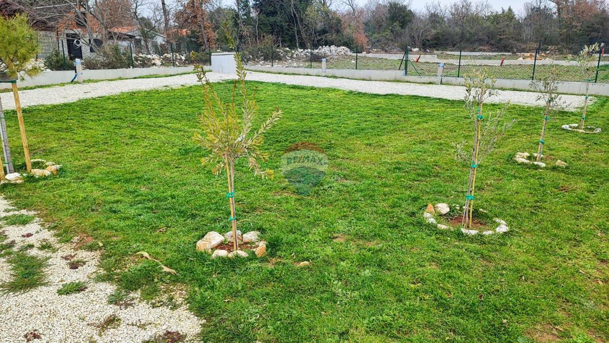 Terreno non edificabile Peroj, Vodnjan, 405m2