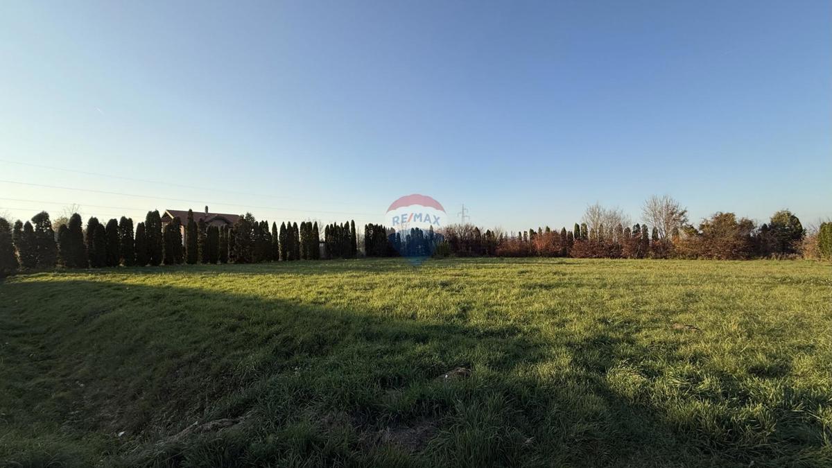 Terreno edificabile Trstenik Nartski, Rugvica, 984m2