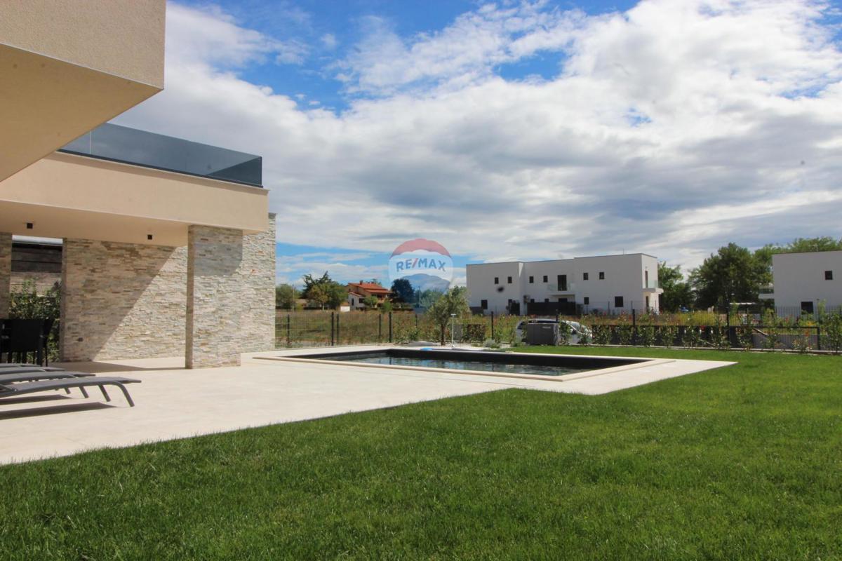 Casa Kaštelir, Kaštelir-Labinci, 220m2