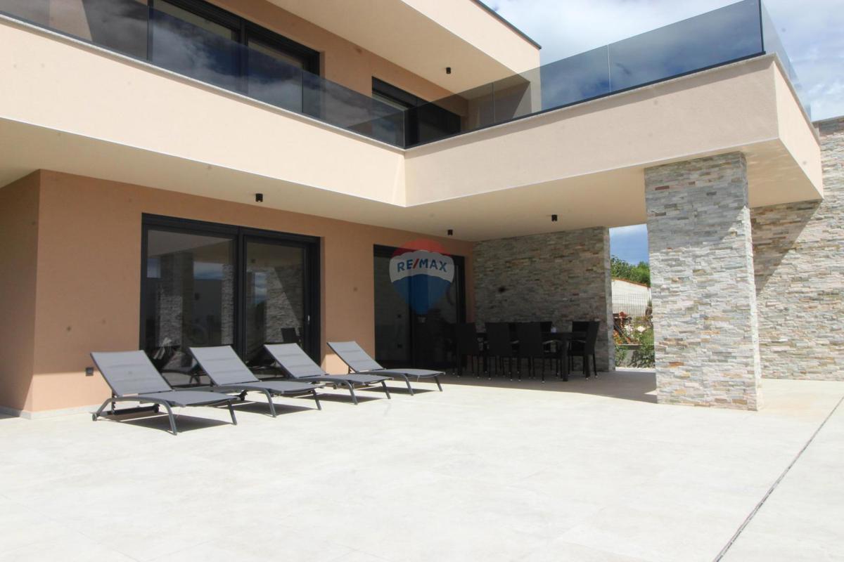 Casa Kaštelir, Kaštelir-Labinci, 220m2