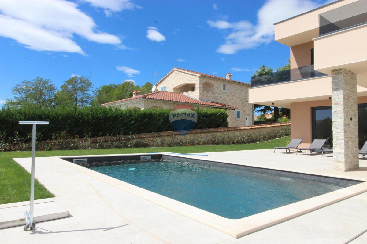 Casa Kaštelir, Kaštelir-Labinci, 220m2