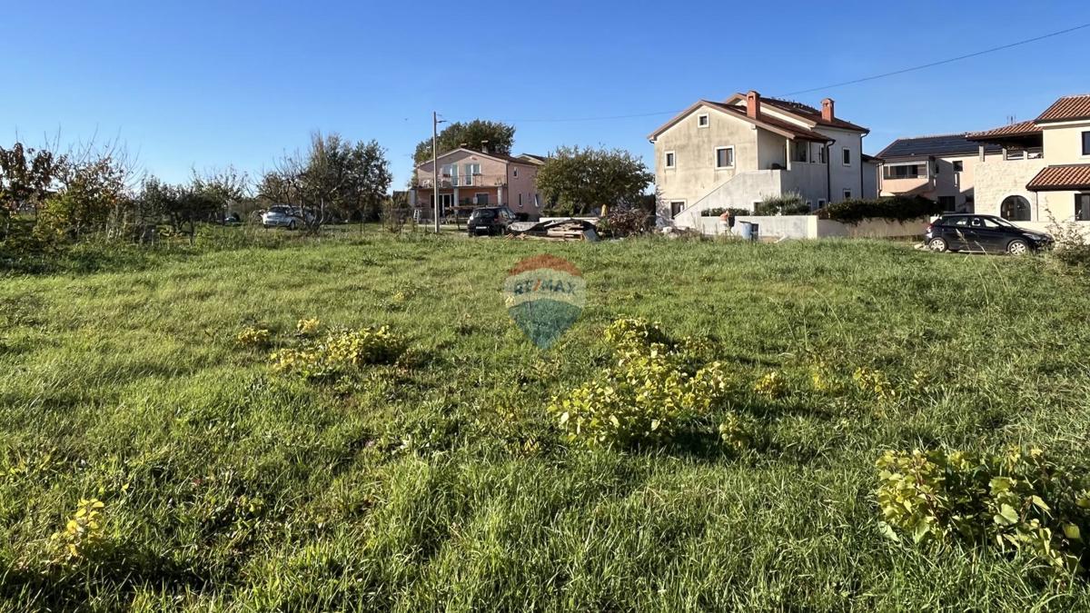 Terreno edificabile Poreč, 767m2
