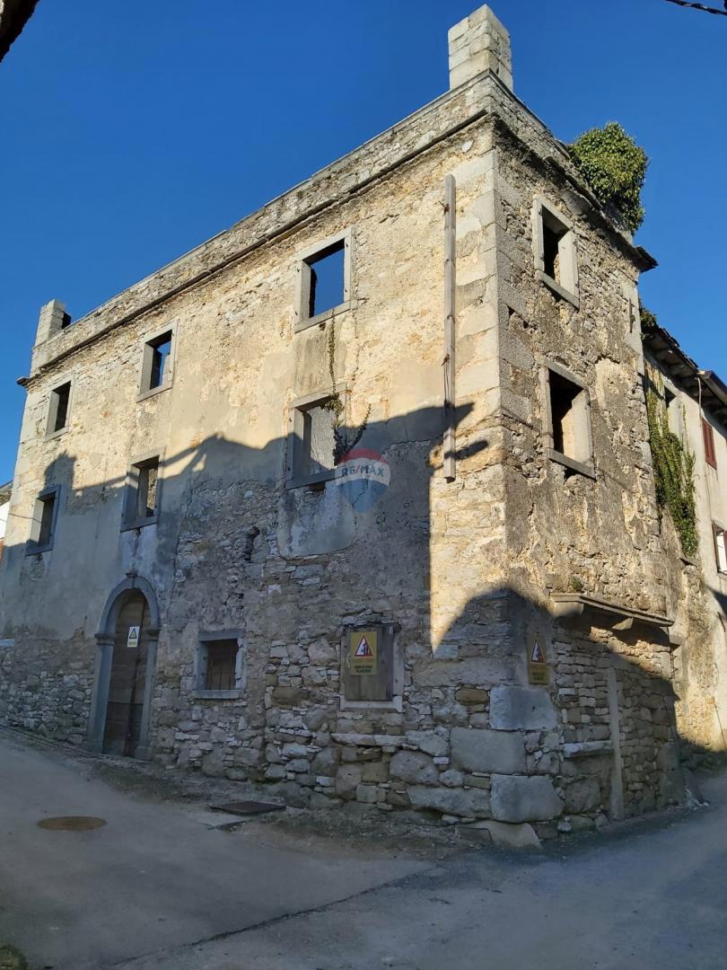 Casa Lindar, Pazin - Okolica, 103m2