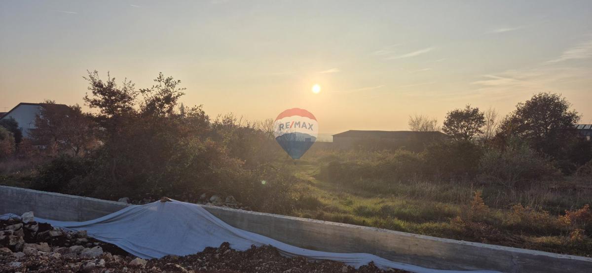 Terreno edificabile Višnjan, 1.000m2
