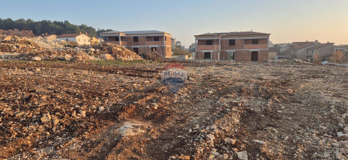 Terreno edificabile Višnjan, 1.000m2