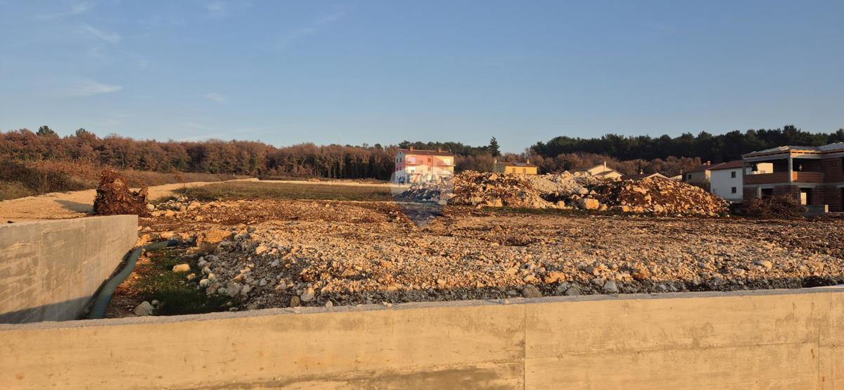 Terreno edificabile Višnjan, 1.000m2