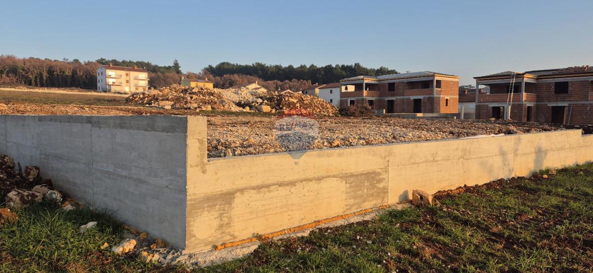 Terreno edificabile Višnjan, 1.000m2