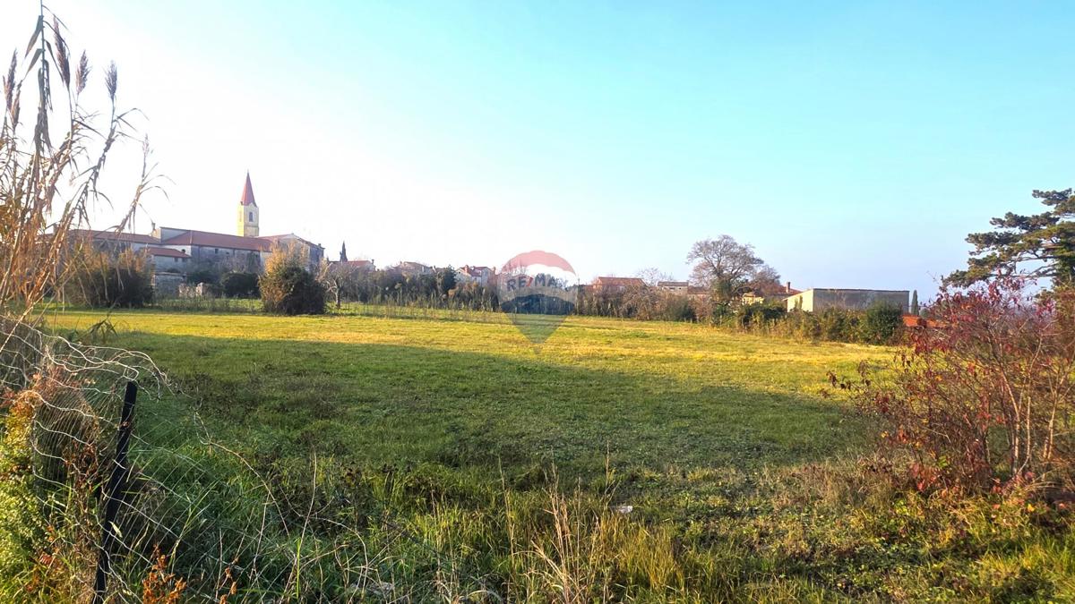 Terreno edificabile Brtonigla, 822m2