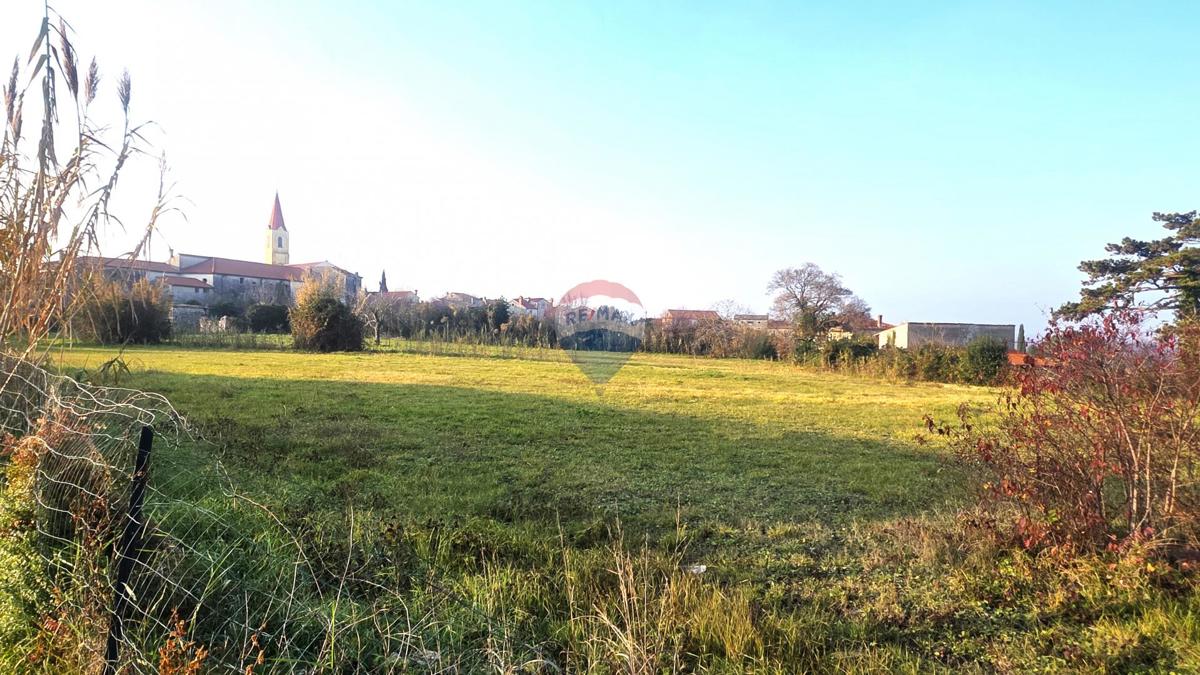 Terreno edificabile Brtonigla, 822m2
