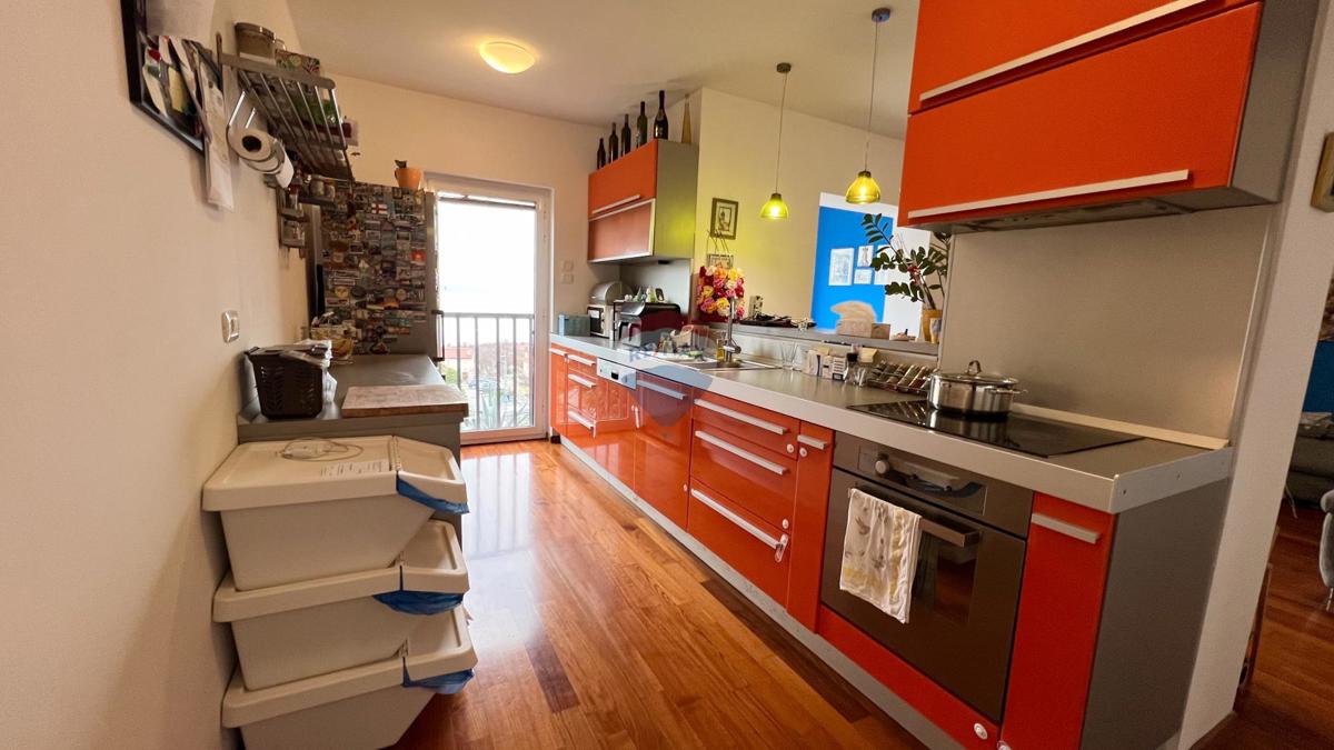 Appartamento Paveki, Kostrena, 74m2