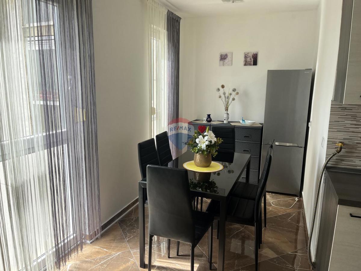 Appartamento Vidikovac, Pula, 66,24m2