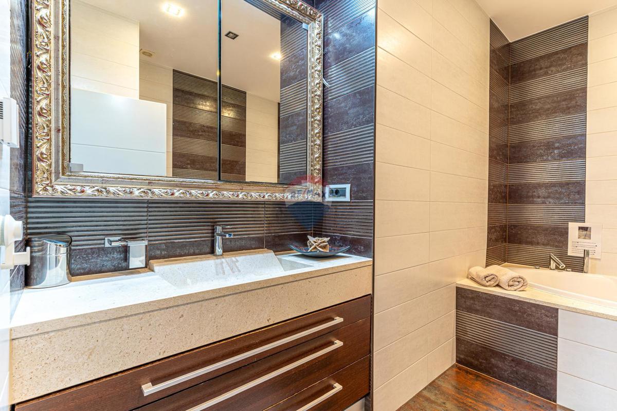 Appartamento Centar, Rijeka, 105m2