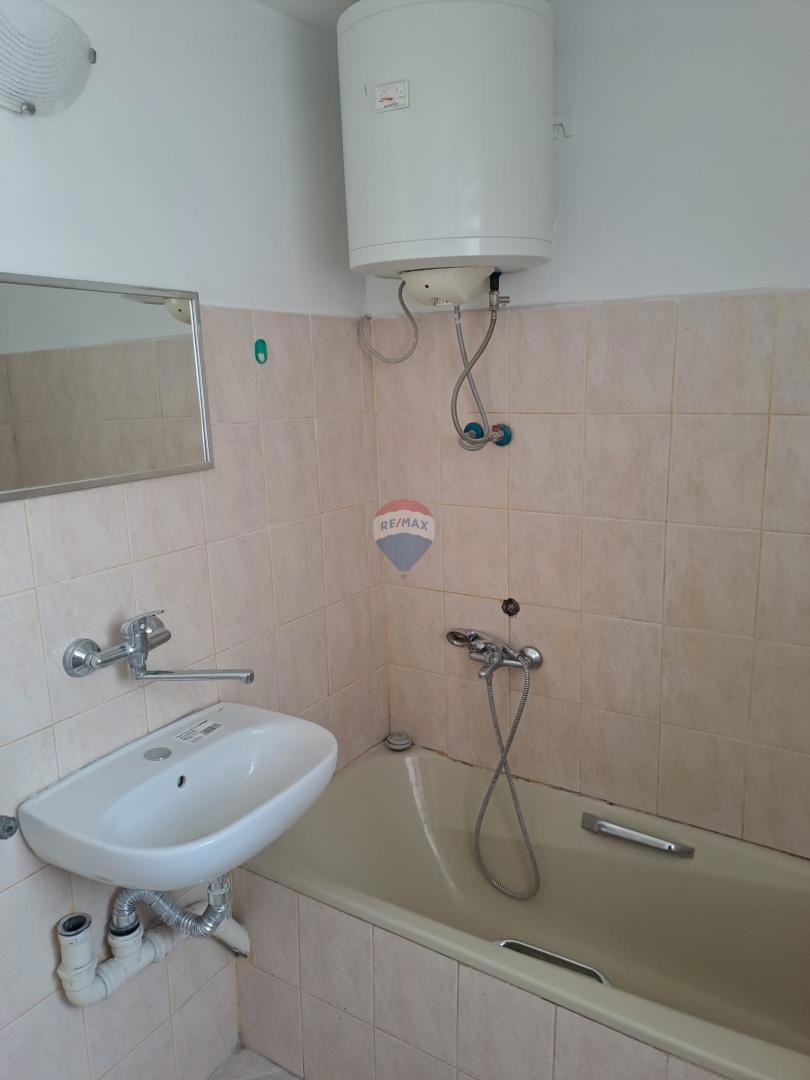 Istria, Pola – Appartamento nel centro di Pola, zona pedonale, 70 m2, ristrutturato