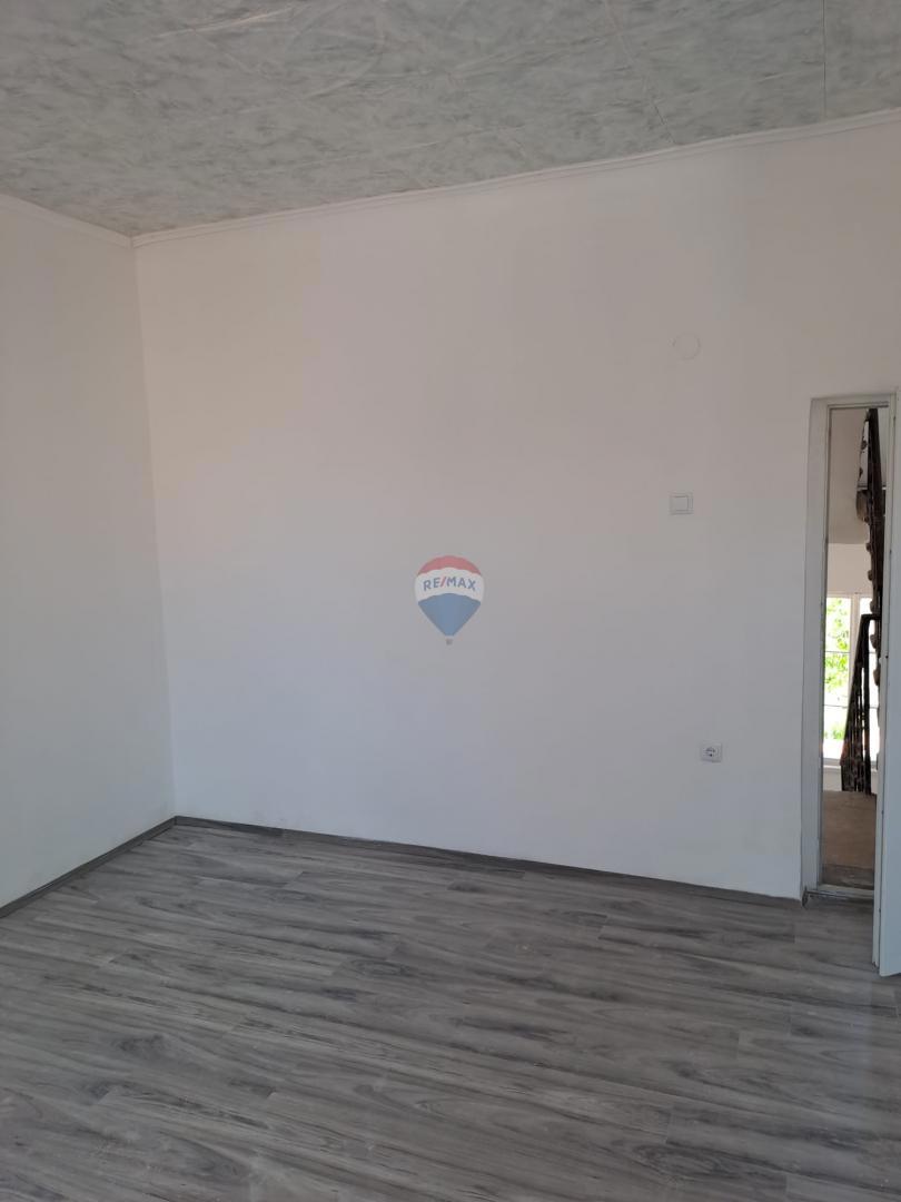 Istria, Pola – Appartamento nel centro di Pola, zona pedonale, 70 m2, ristrutturato