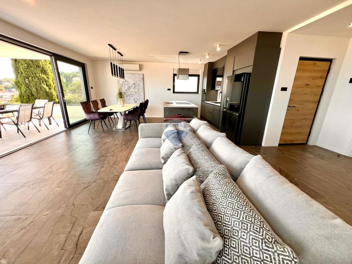 Appartamento Ičići, Opatija - Okolica, 150m2