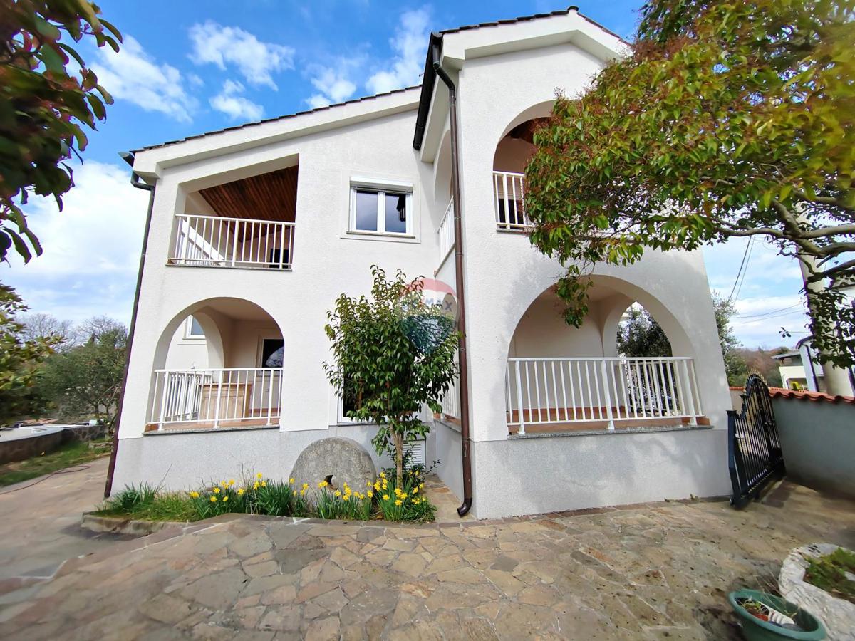 Casa Kornić, Krk, 476m2