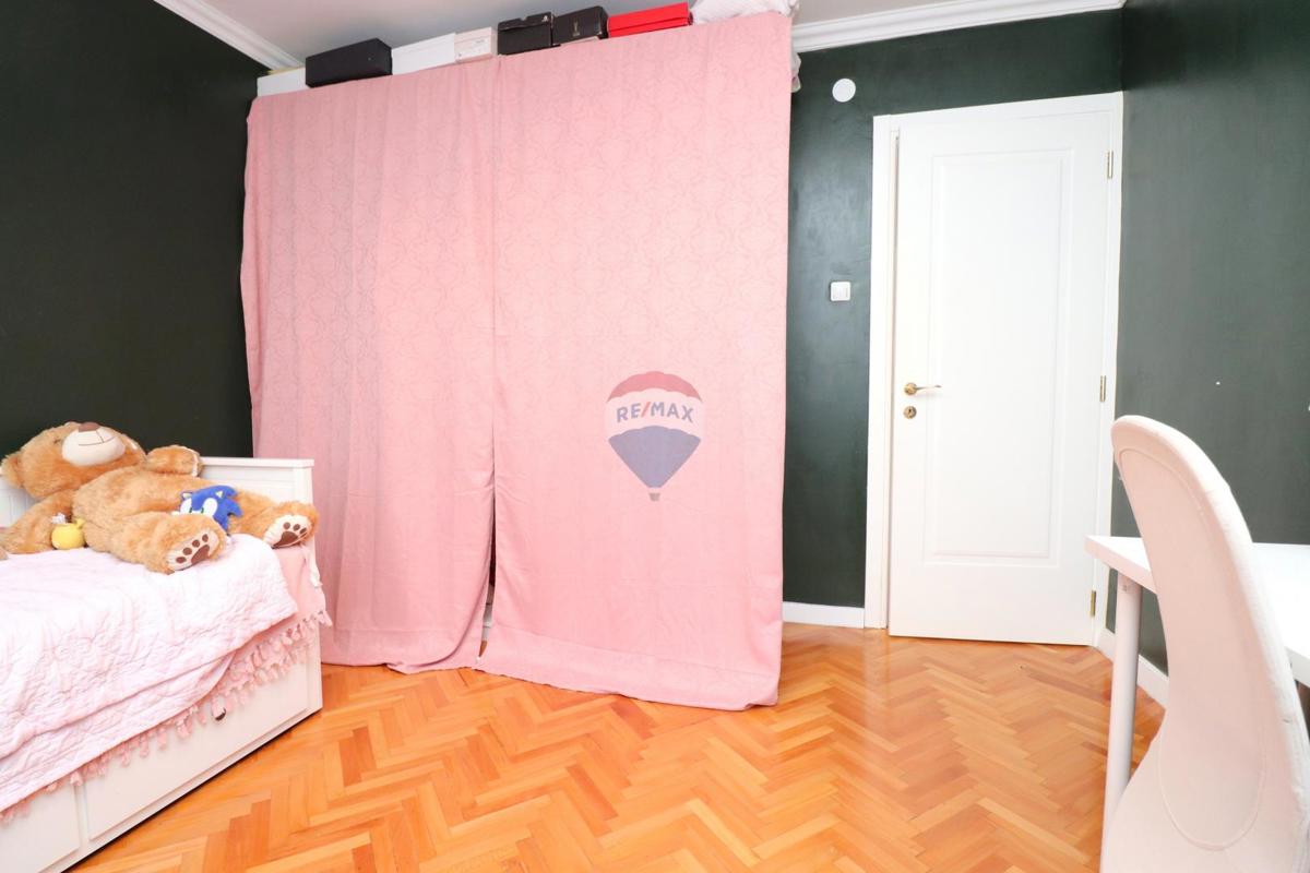 Appartamento Studentski grad, Gornja Dubrava, 75m2