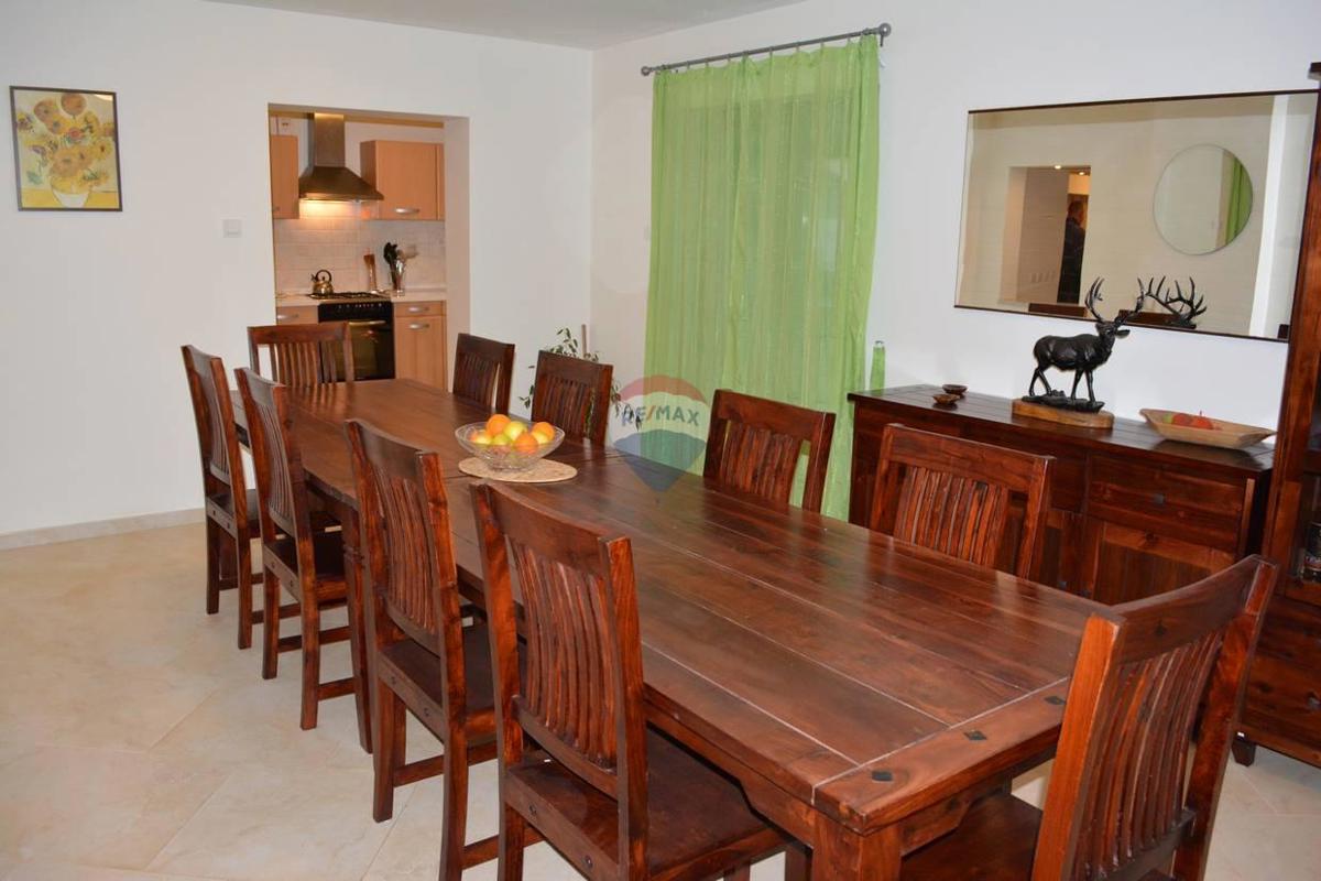 ISTRIA, NOVA VAS – Casa con piscina e appartamento