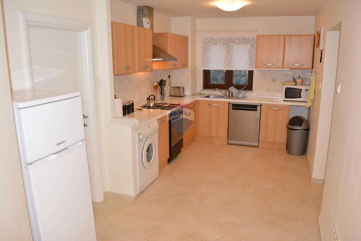 ISTRIA, NOVA VAS – Casa con piscina e appartamento