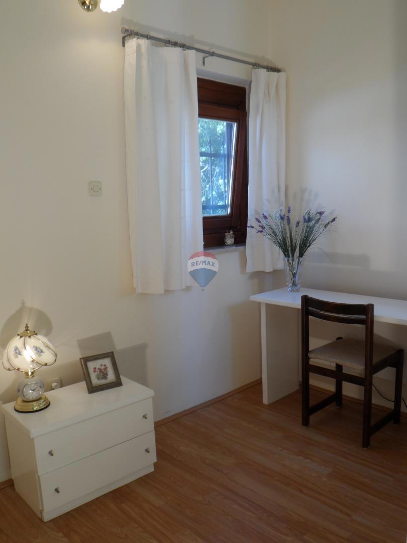 ISTRIA, NOVA VAS – Casa con piscina e appartamento