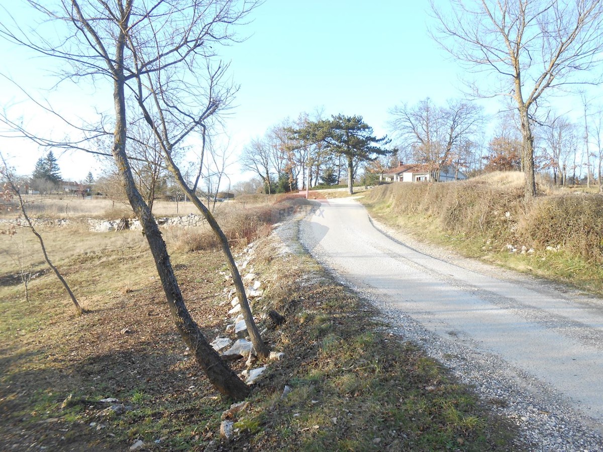 Terreno non edificabile Lindar, Pazin - Okolica, 34.477m2