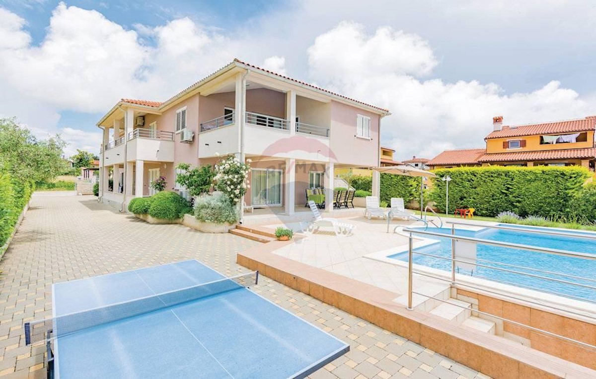 Villa Singola/Casa Vacanza Vodnjan, 404m2